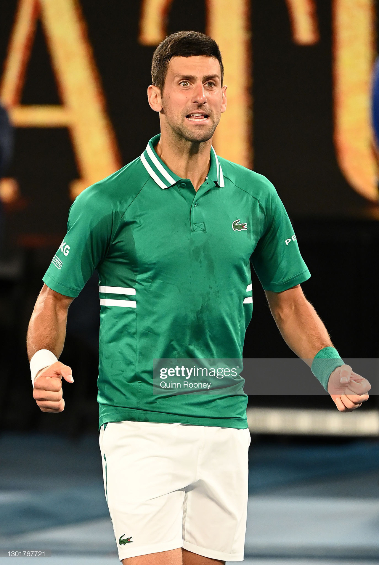 间的激烈交 间的激烈交