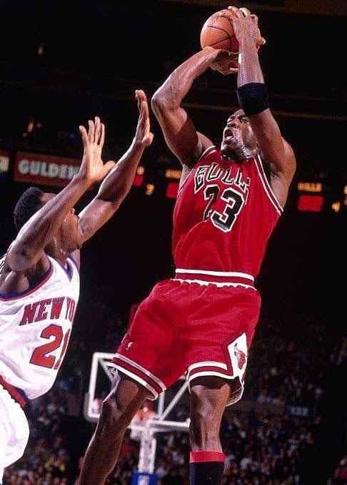 前3轮硬碰 前3轮硬碰