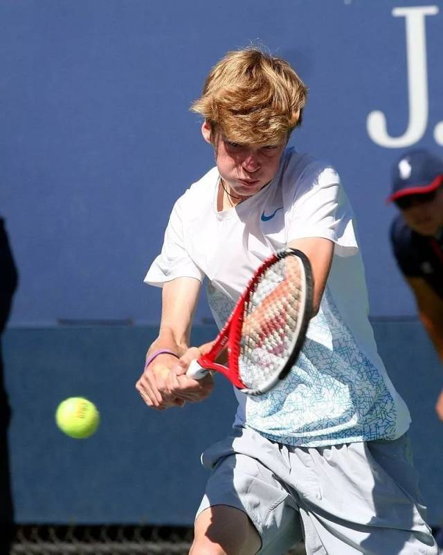 更多年轻人 更多年轻人